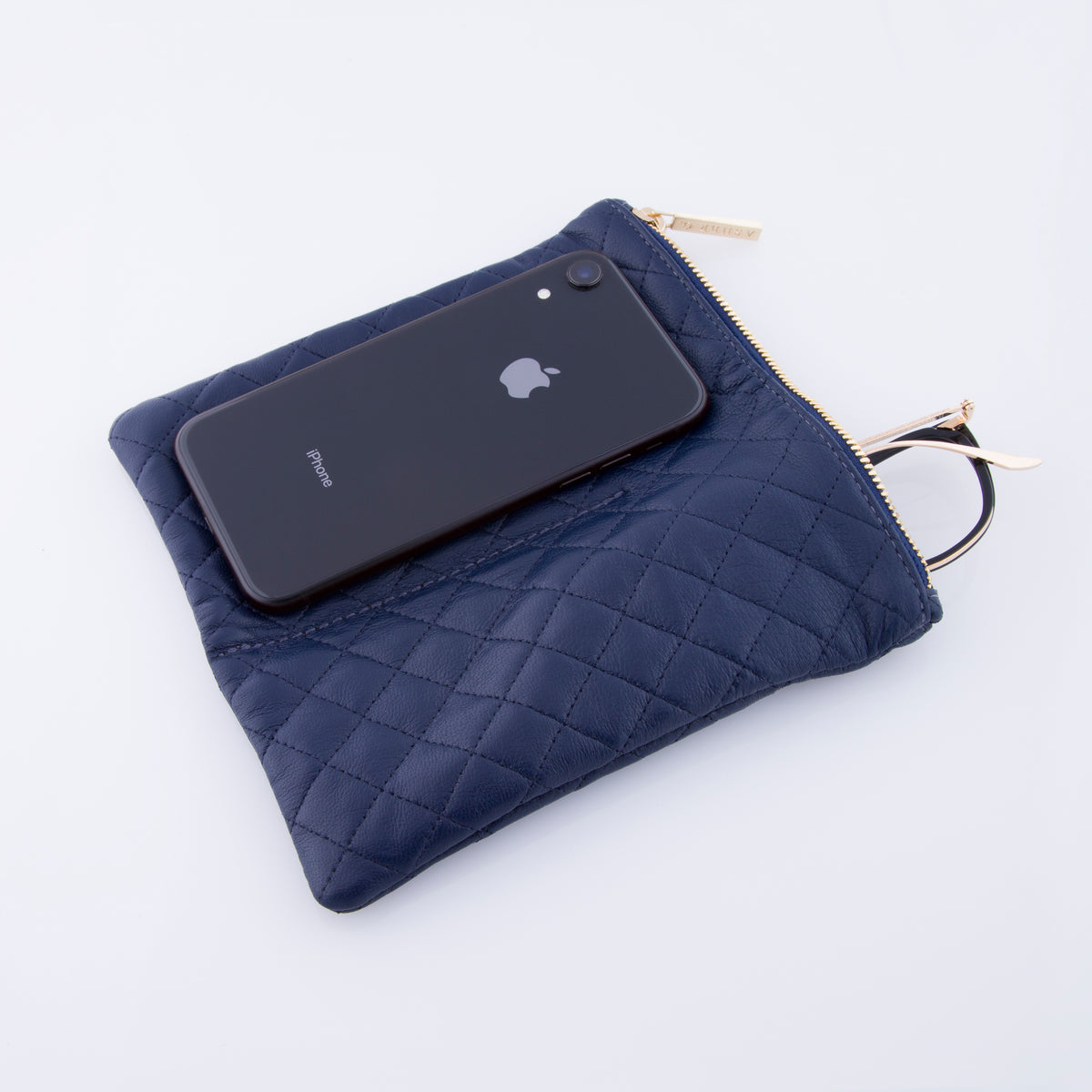 NAVY QUILTED